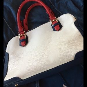 🟣 Lovely handbag doctor’s DR double trouble